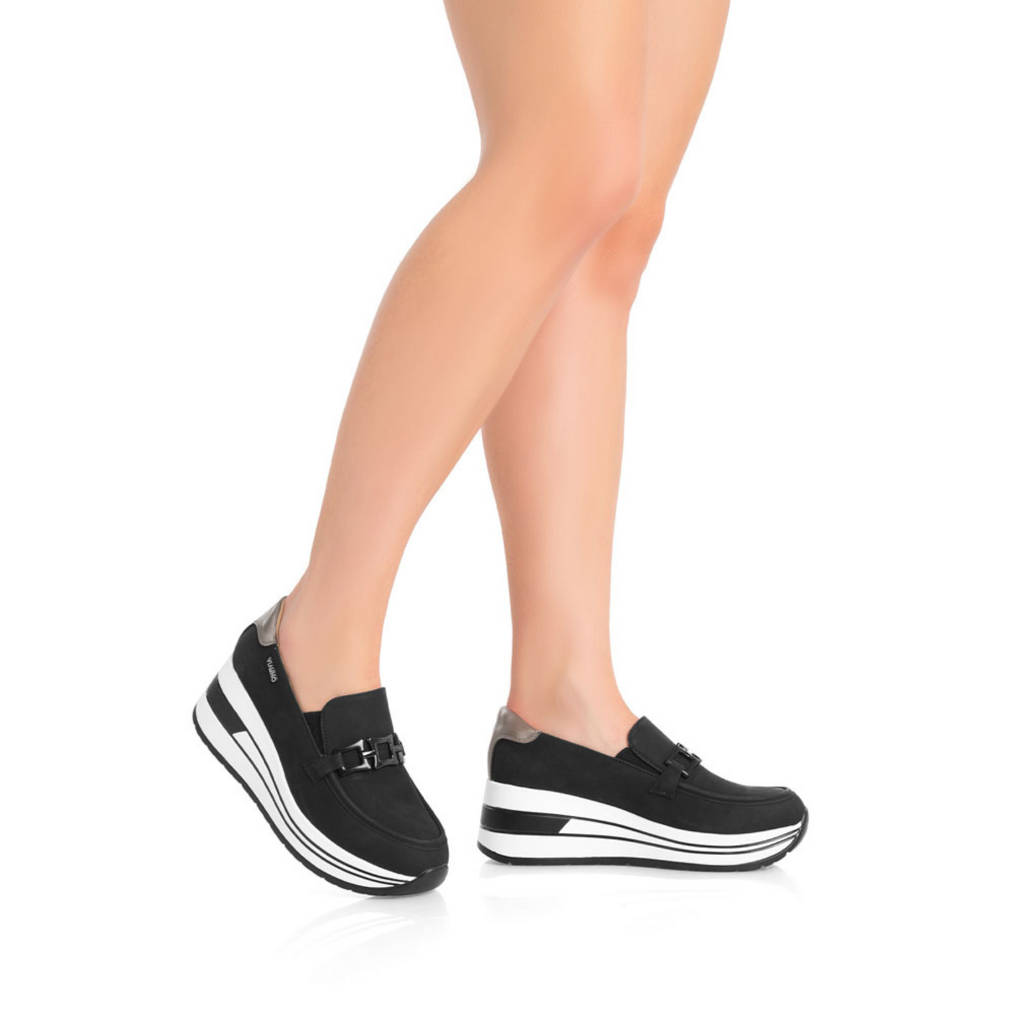 Zapato Negro C/Plataforma/VU